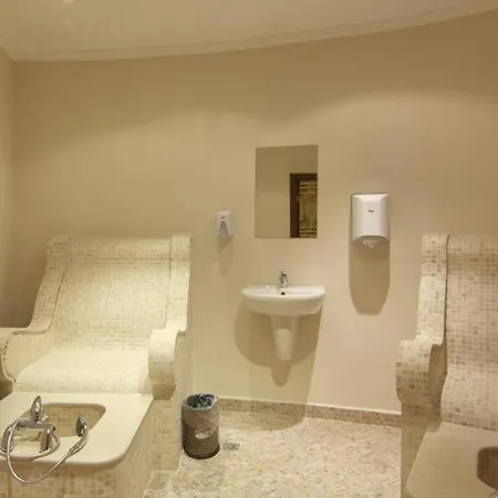 Generaator House Villa