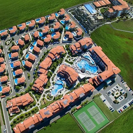 Generaator House Вилла *
